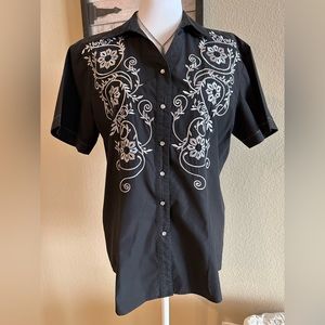 VIP Women’s Black & Gray Embroidered Button-Up Shirt w/Snap Buttons - Size XXL